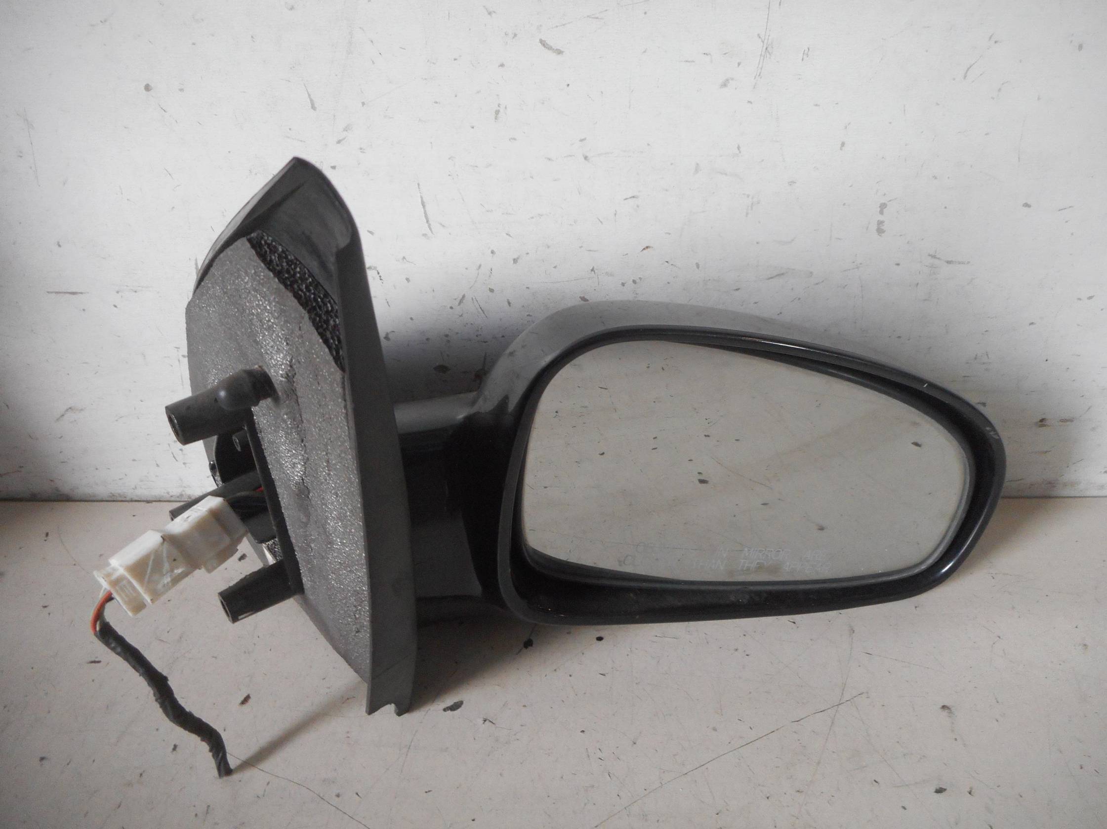 Retrovisore est. regolaz. elettr. dx.